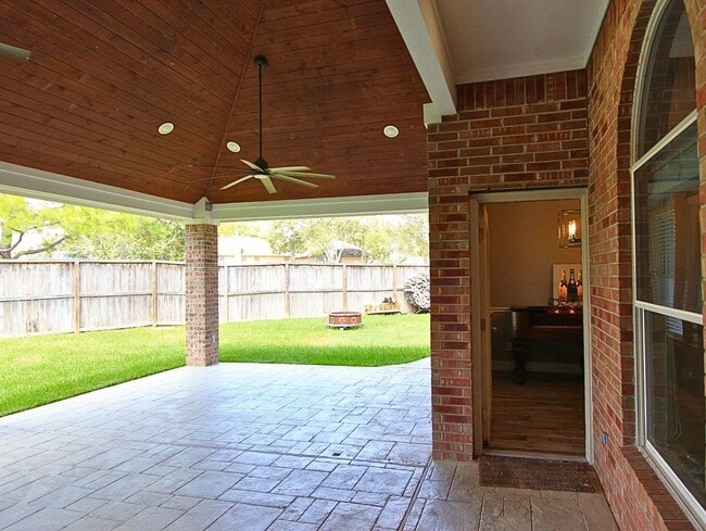 Building Photo - 2630 White Ibis Ct