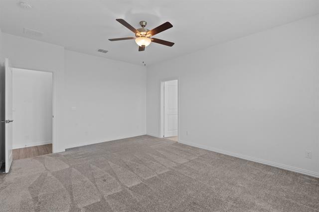 Building Photo - 1209 Bonsmara Dr