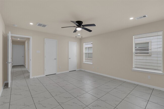 Building Photo - 2818 Piney Lake Ct