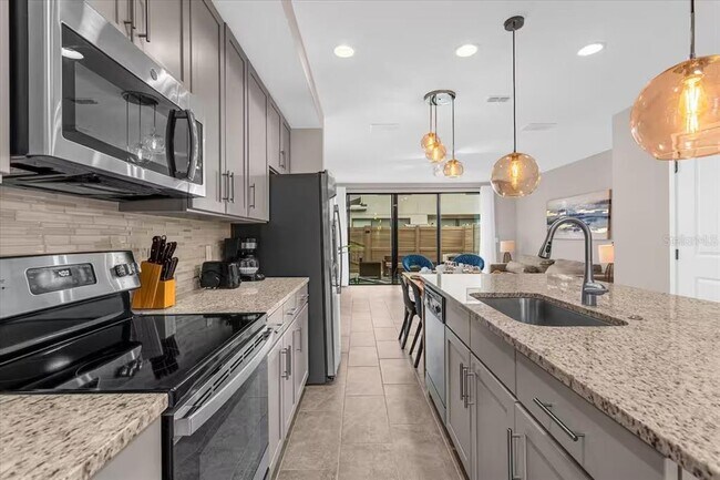 Building Photo - 4715 Terra Esmeralda Dr