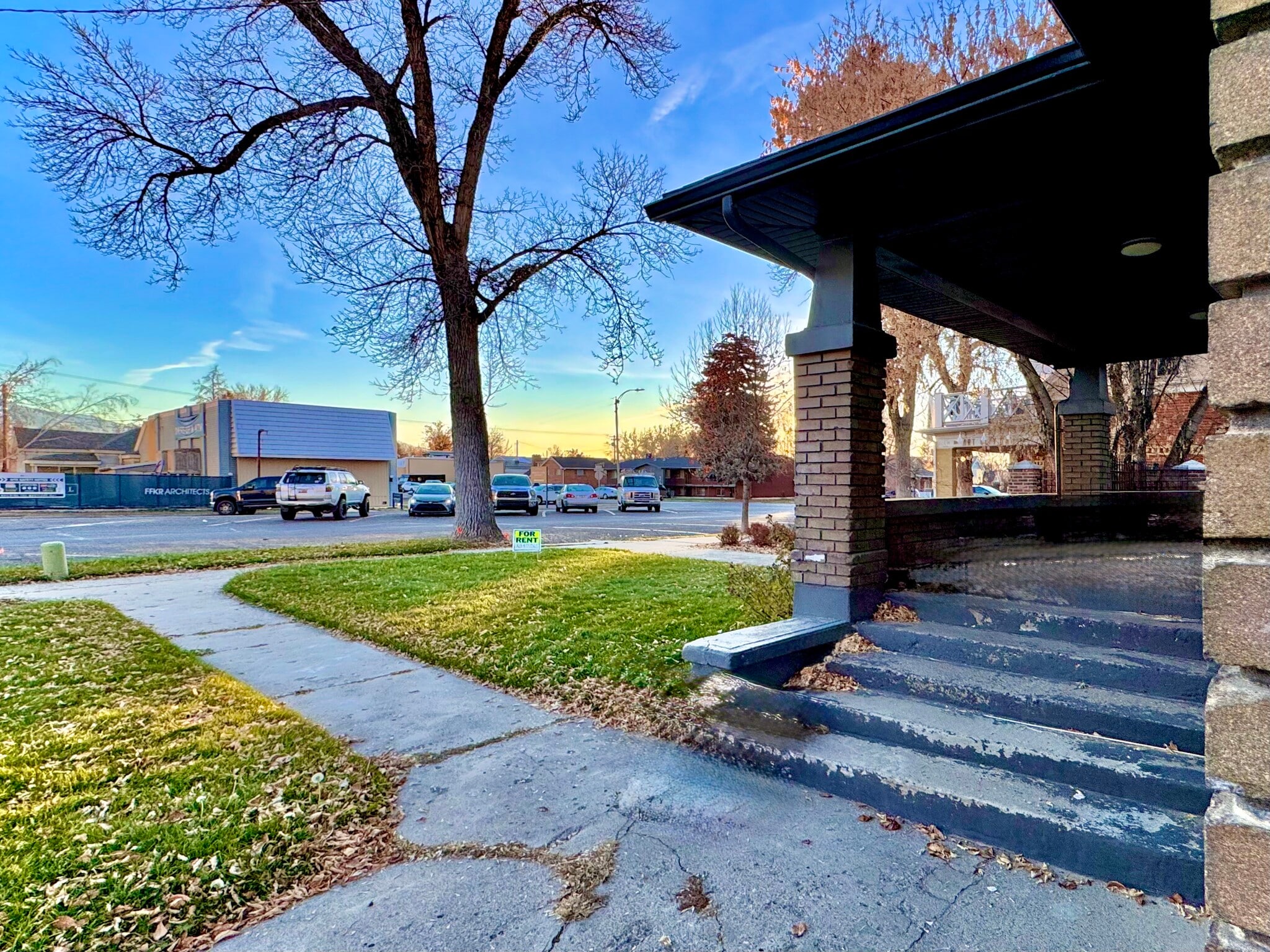 Building Photo - 76 W 200 S