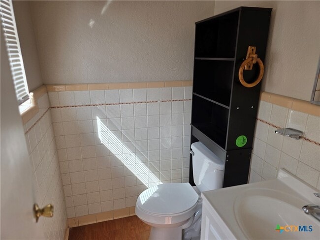 Building Photo - 901 Park Ave