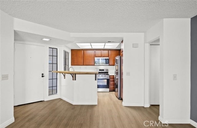 Building Photo - 225 Evergreen Ct