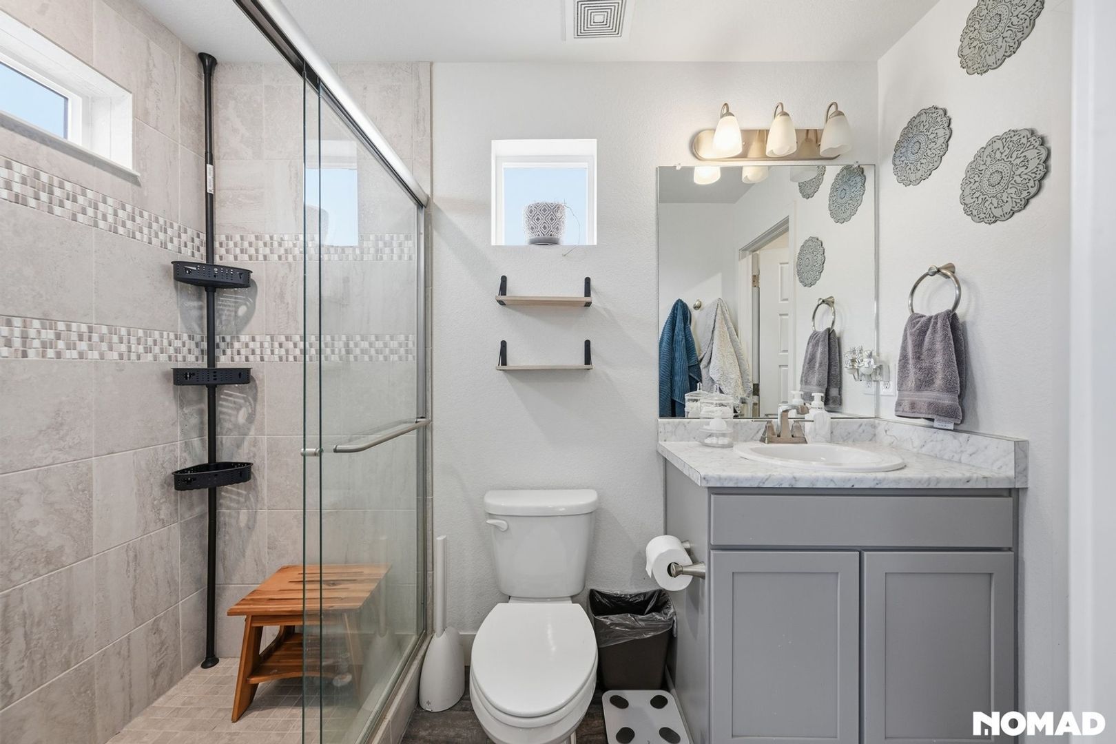 Building Photo - 247 S Old Hammer St