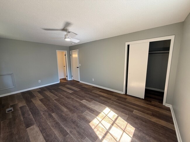 Building Photo - CHARMING UPDATED HOME FOR RENT IN GUNTERSV...