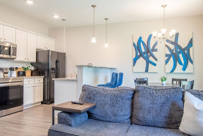 Building Photo - 751 Jacobs Millpond Rd