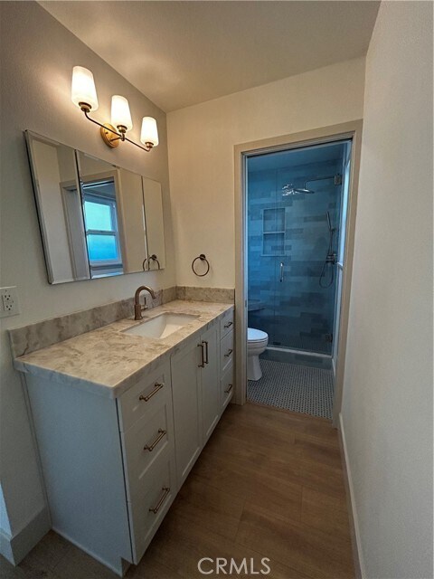 Building Photo - 717 Serpentine Dr