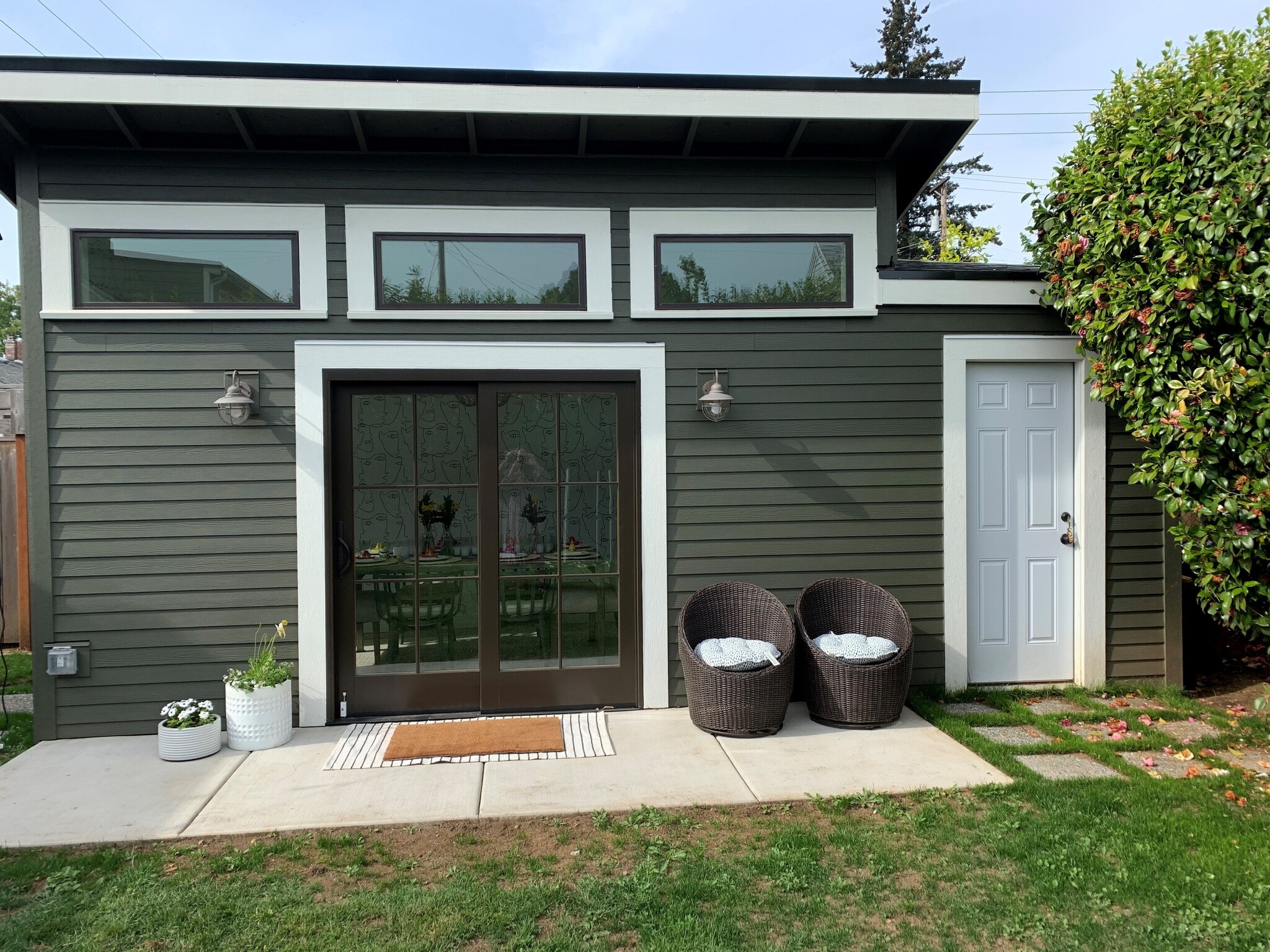 Building Photo - 1416 NE 52nd Ave
