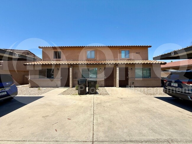 Building Photo - 6206 E Glencove St
