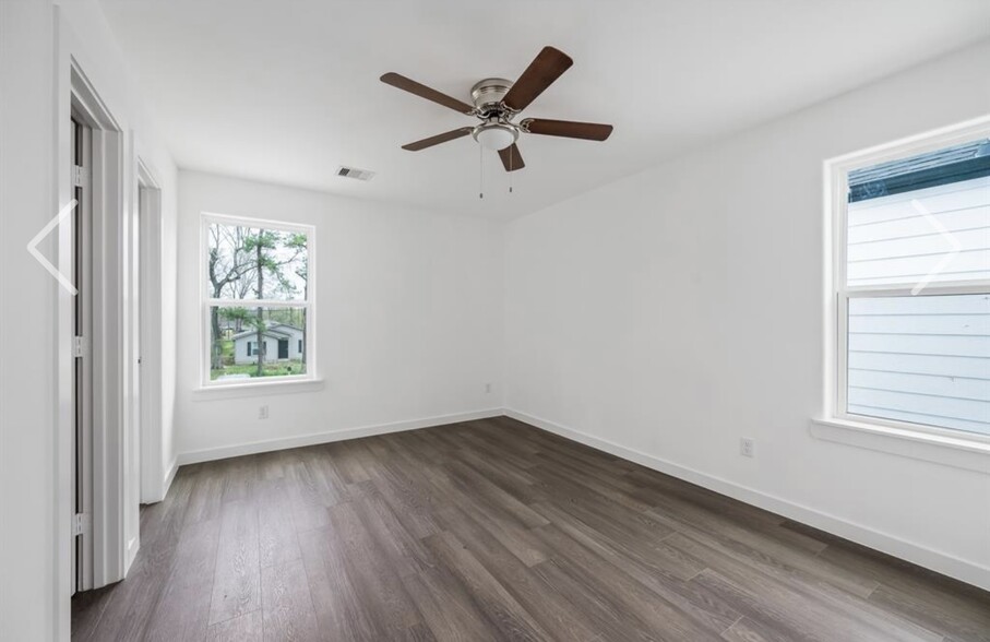 Building Photo - 7813 Laura Koppe Rd