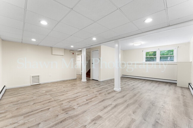 Building Photo - 32 Chatfield Dr