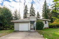 Building Photo - 15323 SE 42nd St