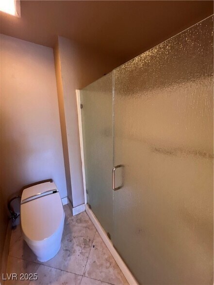 Building Photo - 260 E Flamingo Rd