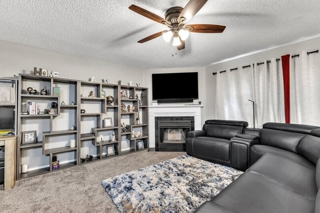 Building Photo - 7731 Falcon Rest Cir