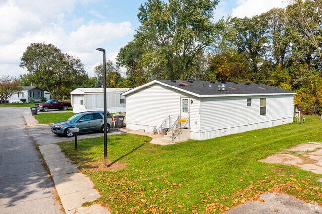 Building Photo - Holiday South Mobile Homes