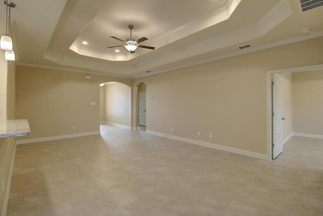 Building Photo - 7510 Sable Creek Dr