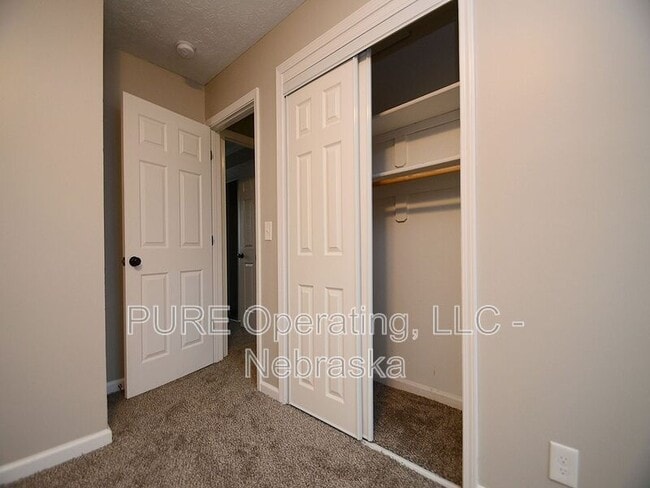 Building Photo - 13951 Jefferson Cir