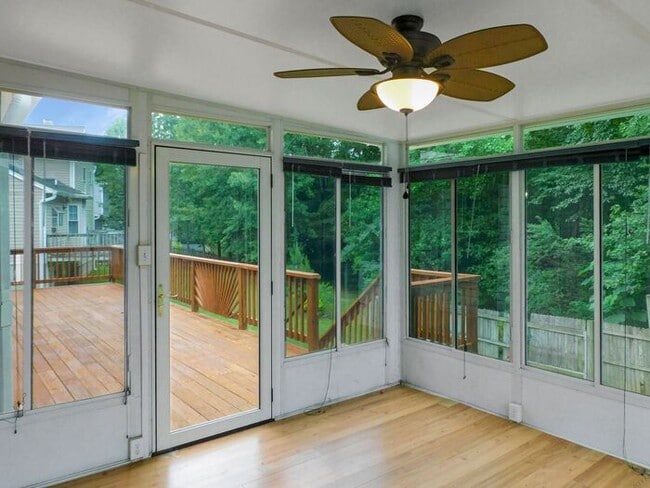 Building Photo - Colonial with Sunroom and Finished Basement
