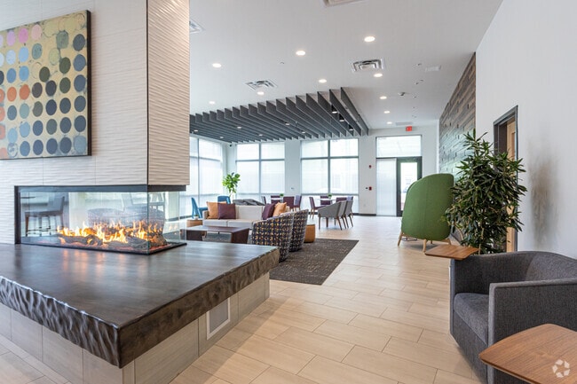 Interior Photo - Beecher