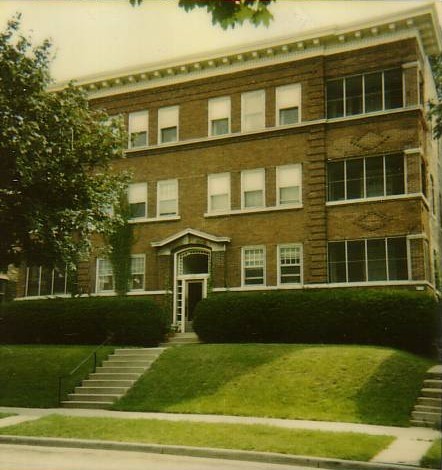 Primary Photo - 2504 N Stowell Ave