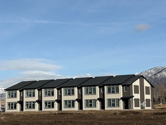 Building Photo - NT 3399