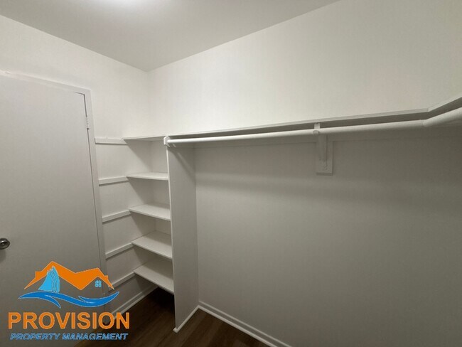 Building Photo - 2572 Riva Rd