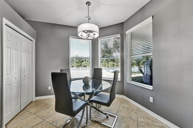 Building Photo - 7514 Forest Mere Dr