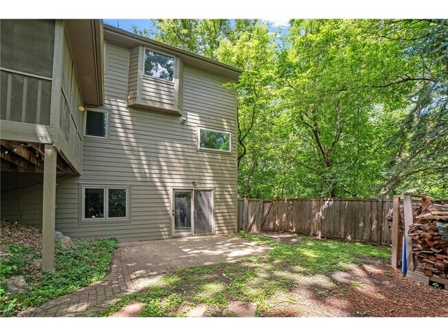 Building Photo - 17711 Creek Ridge Pass