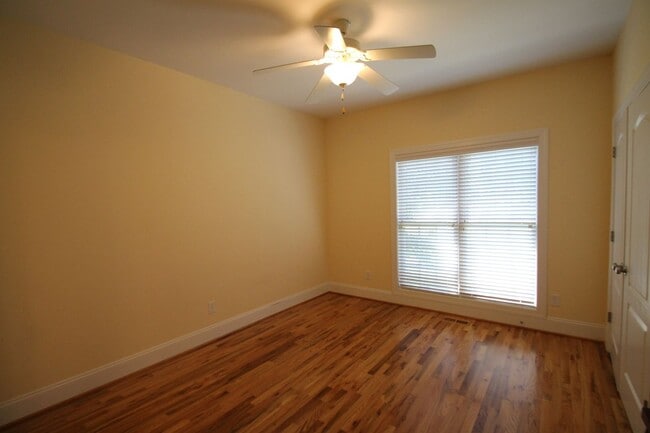 Building Photo - Exclusively Offered By Muse Realty Rentals, LLC