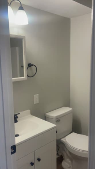 Building Photo - 3223 Summit Ave