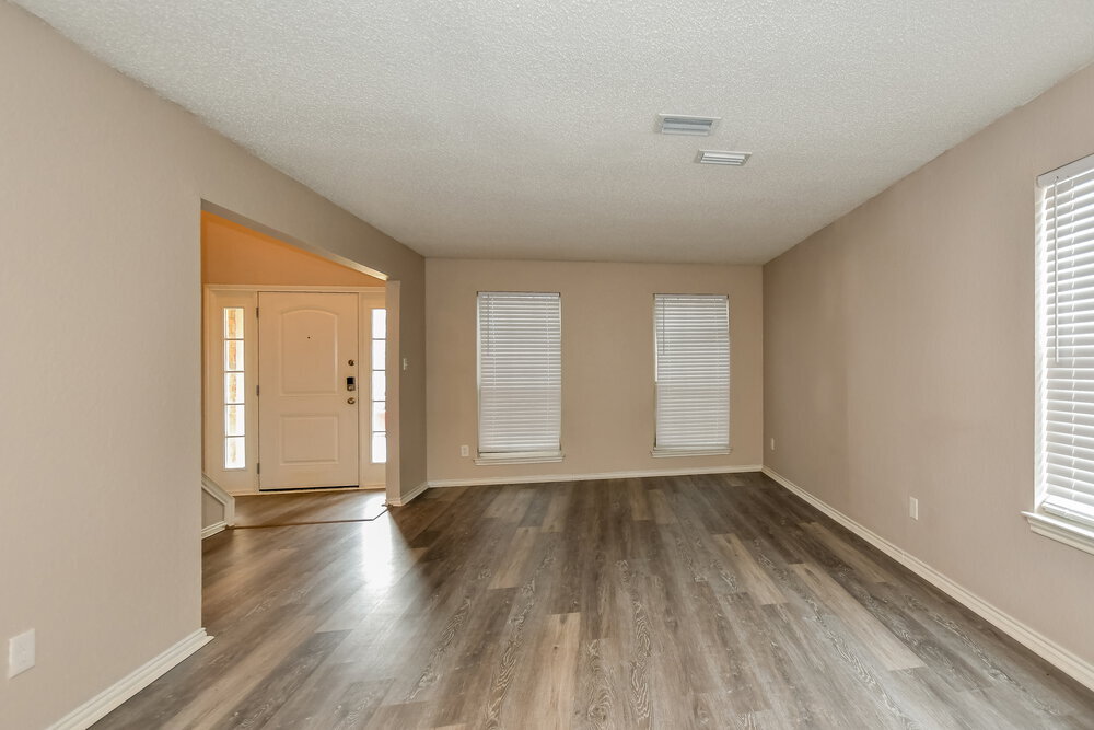 Building Photo - 208 Chamblin Dr