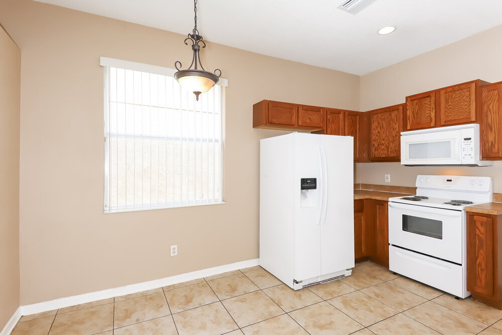 Building Photo - 10330 Avelar Ridge Dr