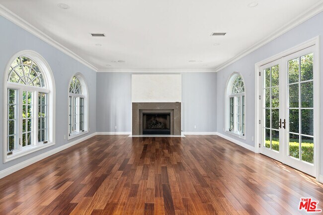 Building Photo - 1357 Schuyler Rd