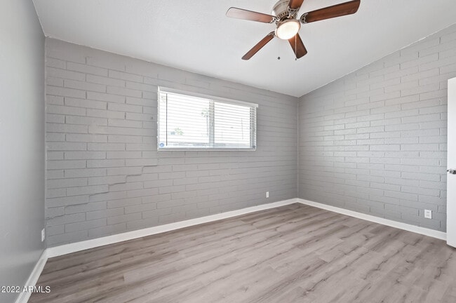 Building Photo - 4409 N 23rd Ave