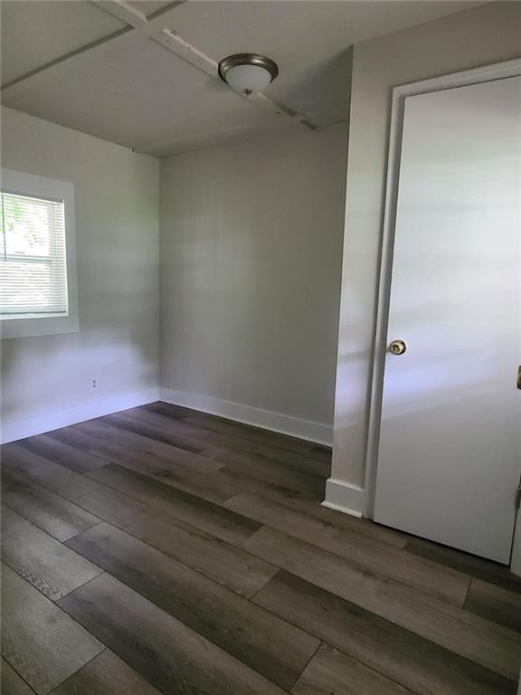 Building Photo - 1940 Meadow Ln