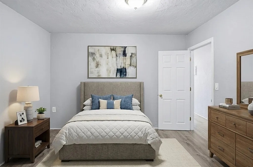 Bedroom - 531 Main St