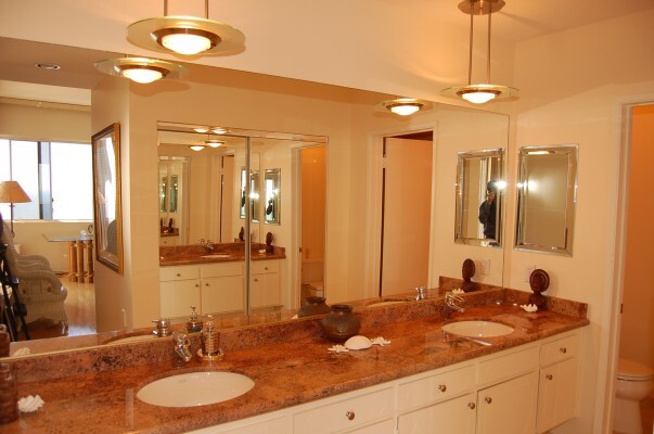 Building Photo - 18111 Coastline Dr