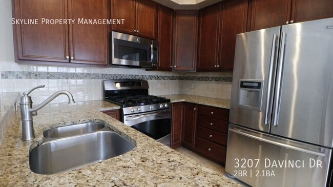 Building Photo - 3207 Davinci Dr