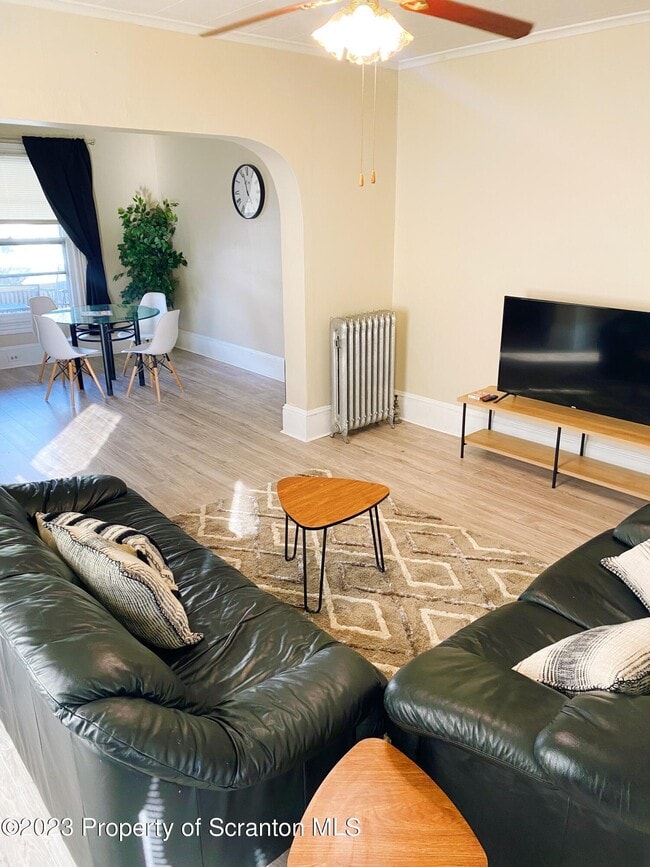 Building Photo - 1111 Bryn Mawr St