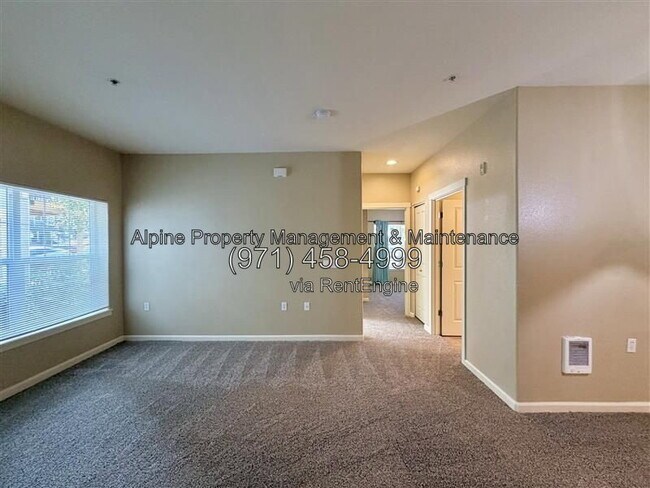 Building Photo - 22836 SW Forest Creek Dr