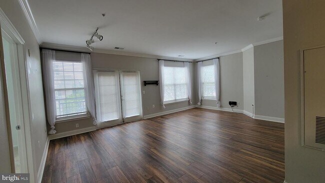 Building Photo - 3009 Nicosh Cir