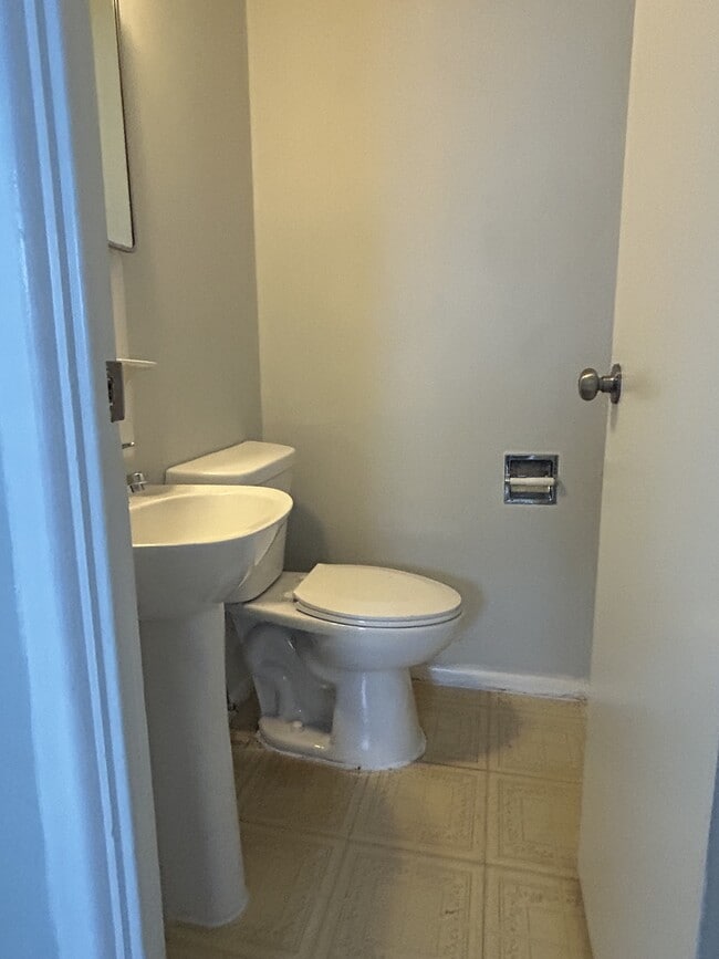 Building Photo - 6713 52nd St