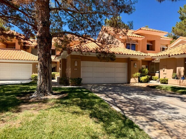 Building Photo - Gorgeous Spanish Trails 3BR House for lease!