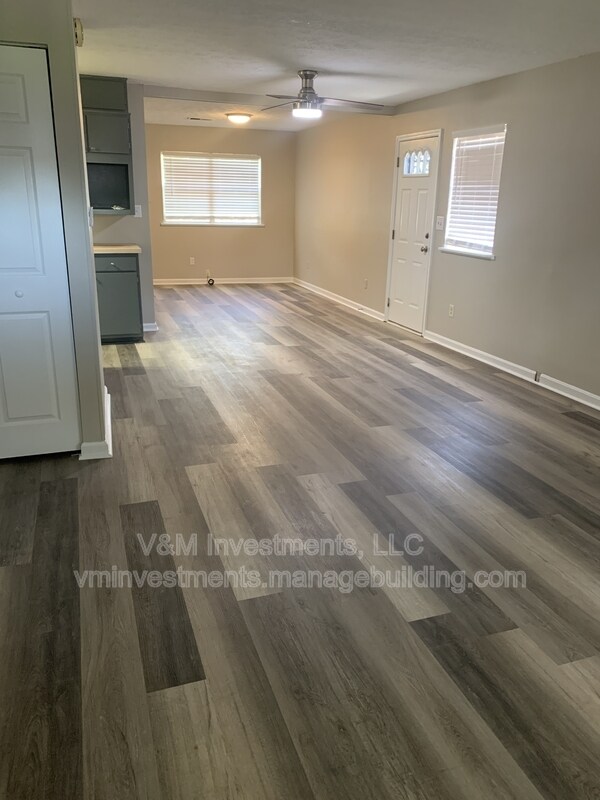 Building Photo - 3837 Wem Dr