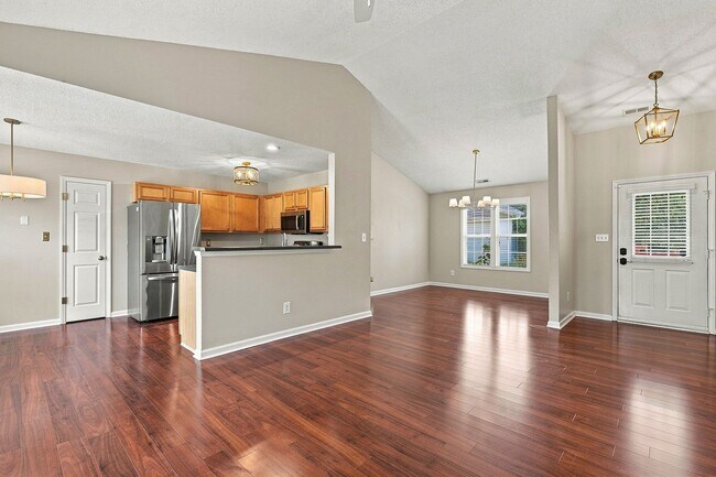 Building Photo - 405 Onondaga Ct