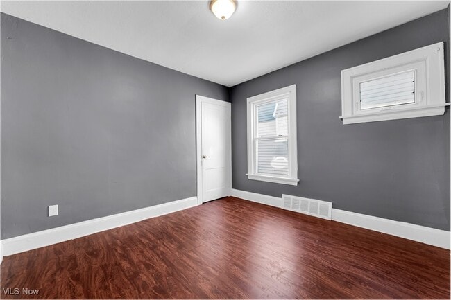 Building Photo - 414 E 147th St
