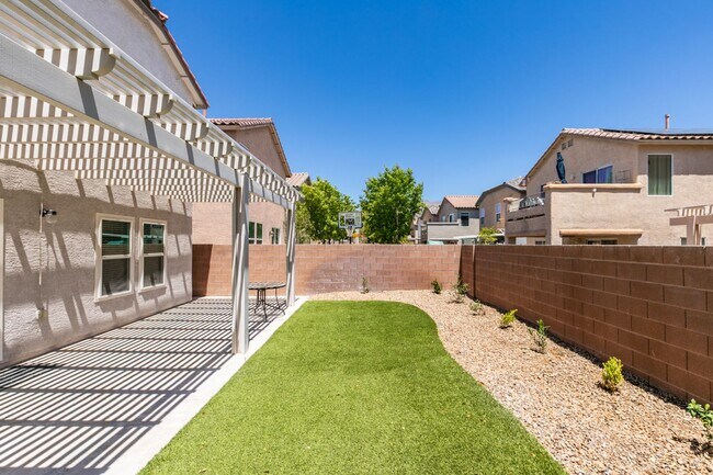 Building Photo - Remodeled 3-Bedroom Home with Loft.