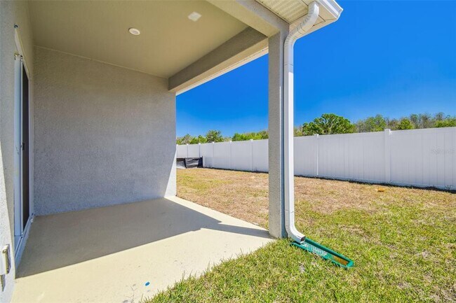 Building Photo - 11896 Thorncrest Dr