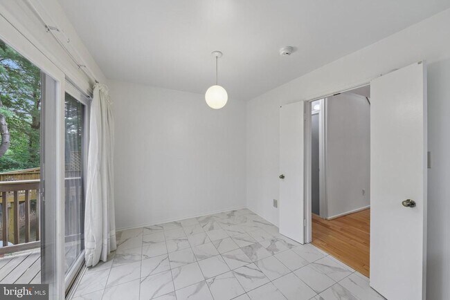 Building Photo - 10739 Mist Haven Terrace