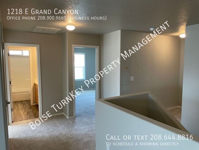 Building Photo - 1218 E Grand Canyon St